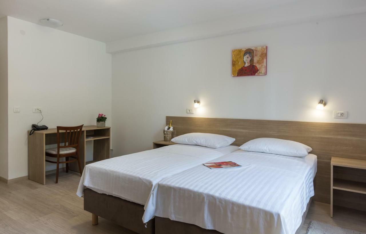 Hotel Vimbula - Komolac Mokošica المظهر الخارجي الصورة