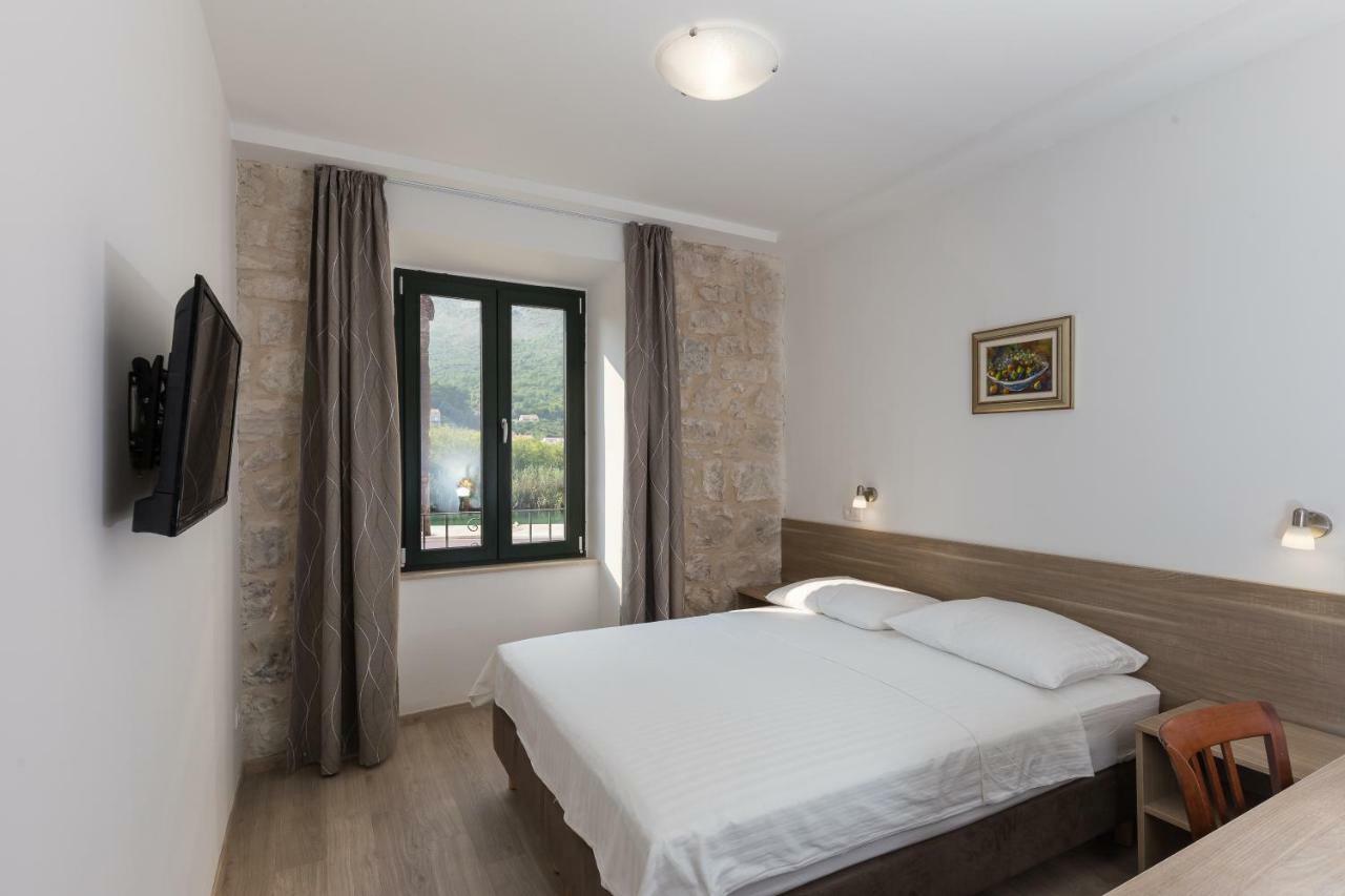 Hotel Vimbula - Komolac Mokošica المظهر الخارجي الصورة